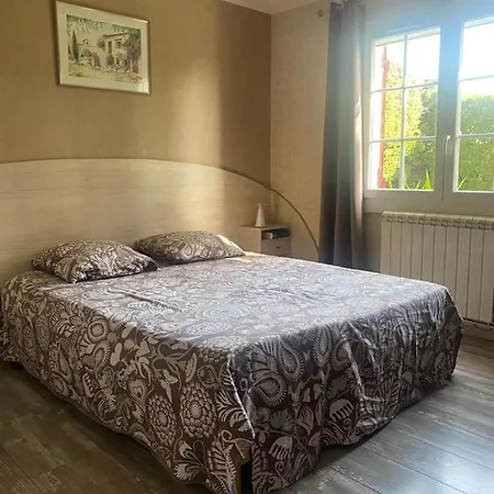 Entre La Provence Et Le Languedoc Villa