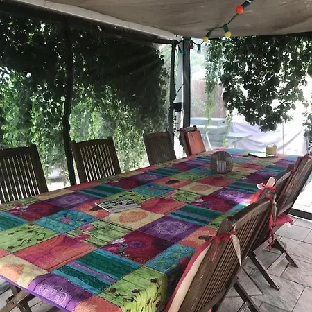Entre La Provence Et Le Languedoc Villa *
